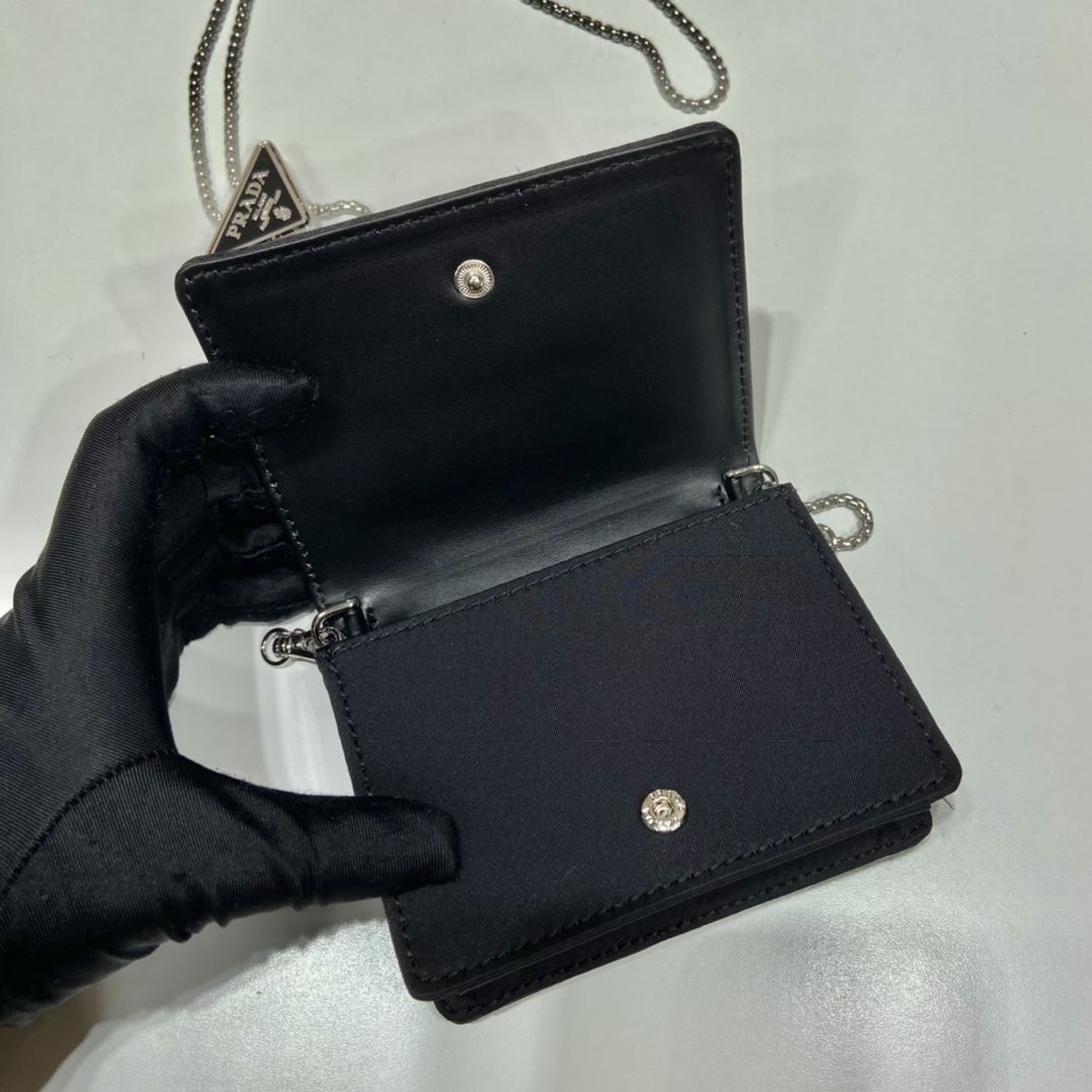 Pra*a 2vy007 mini chain bag-11.5*8cm