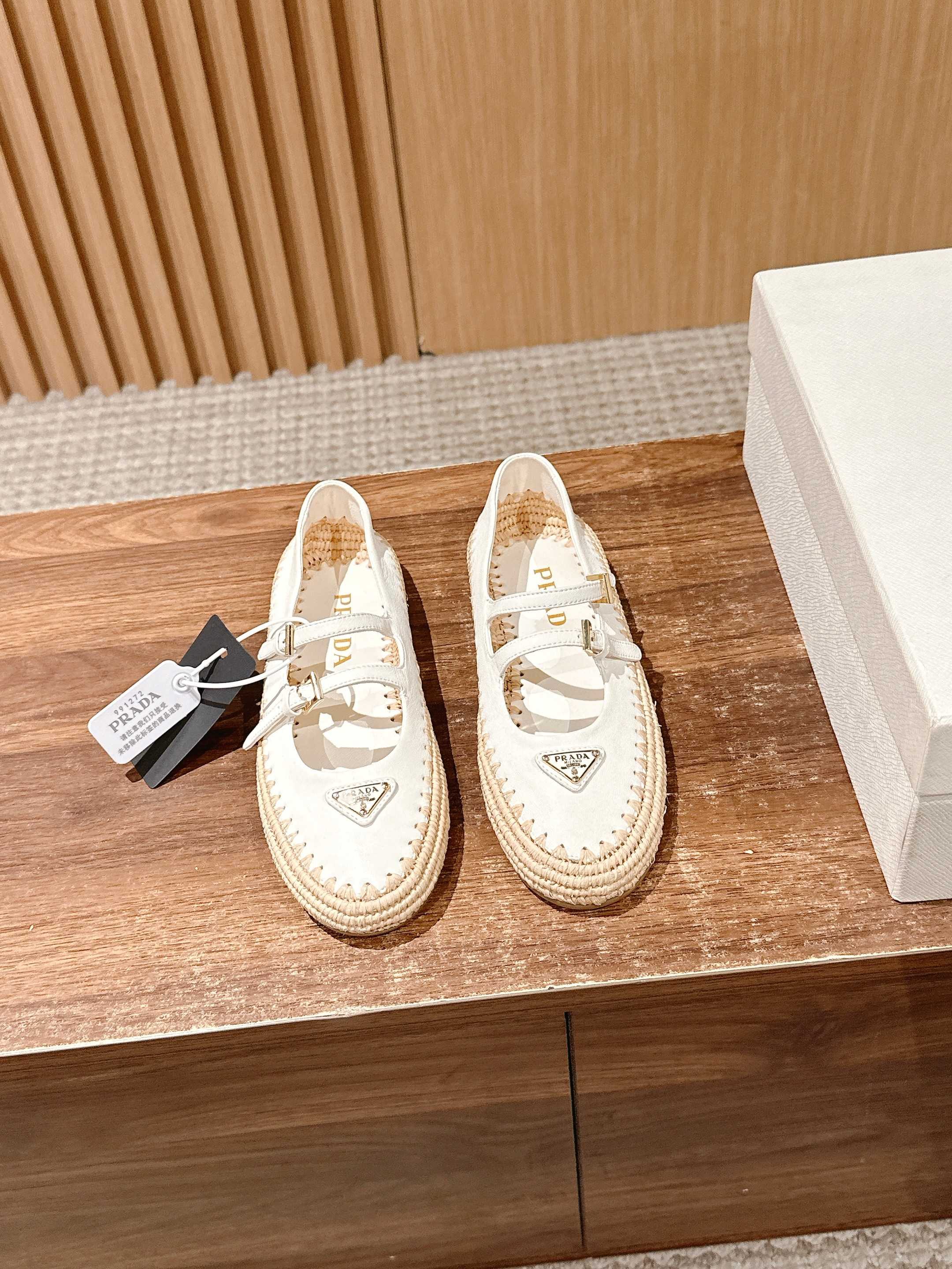 Pra*a espadrille mary jane (women)