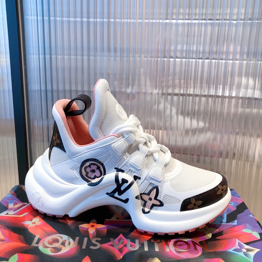 l0*is V*t0n archlight sneaker