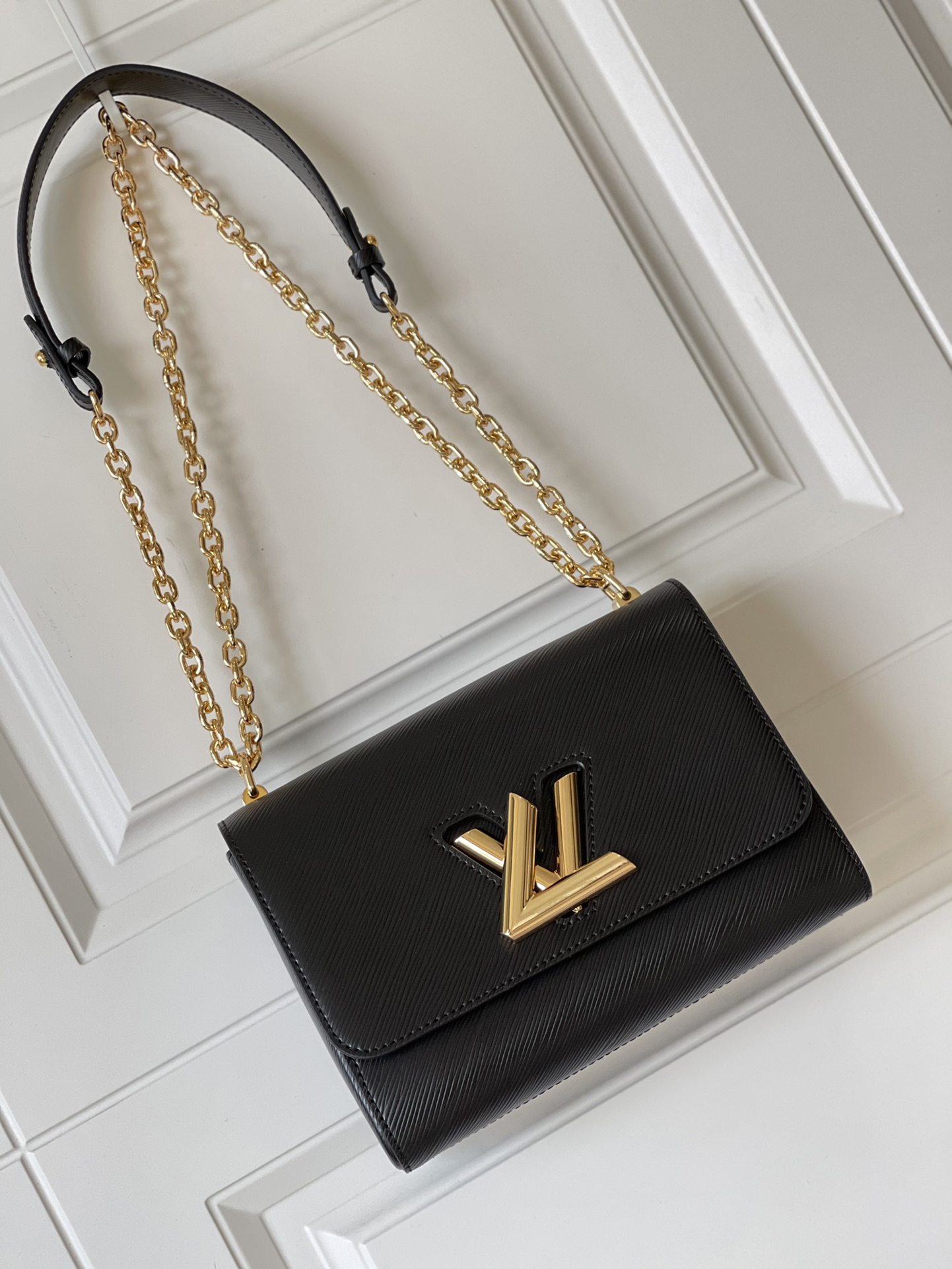 l0*is V*t0n twist mm-23*18*8cm