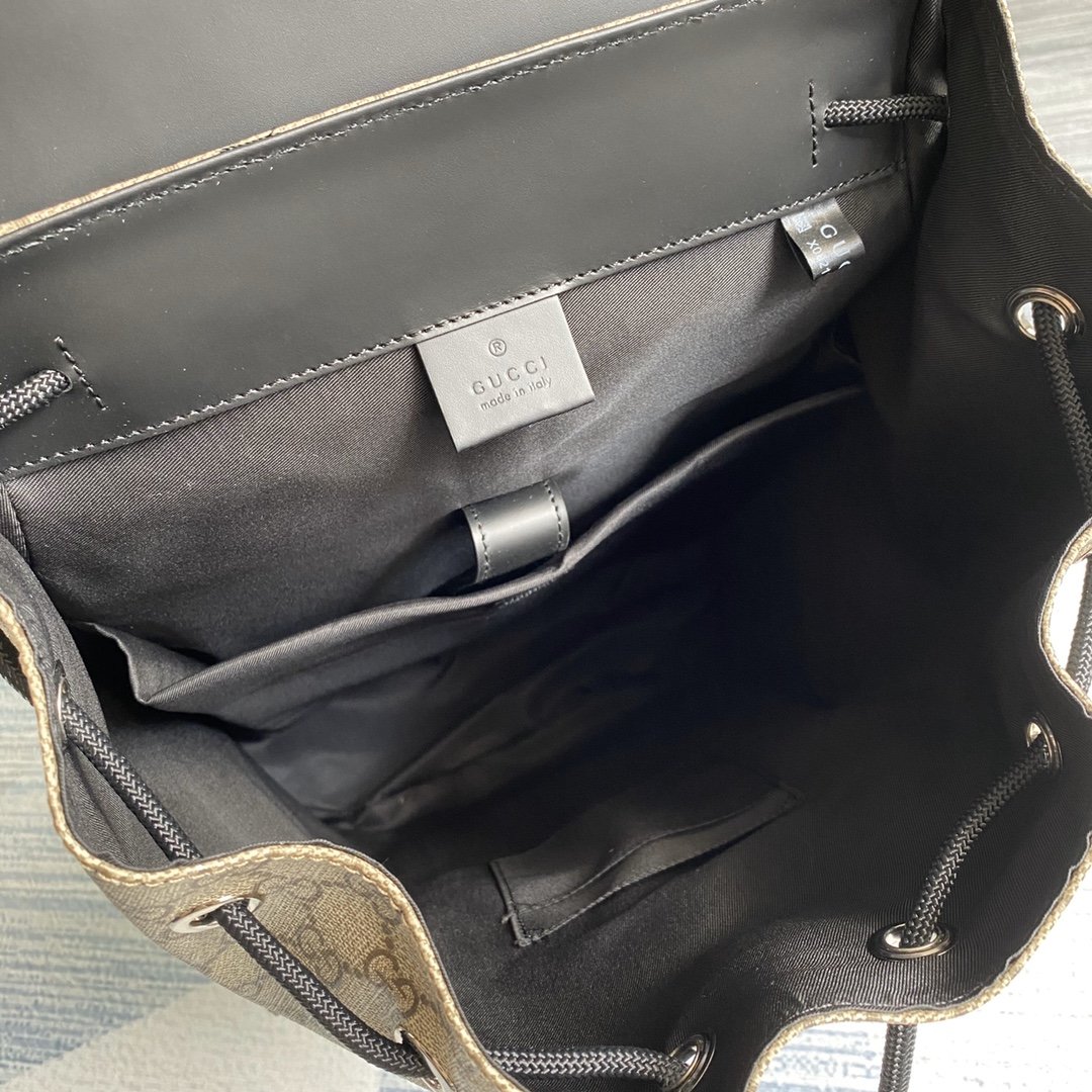 G*u*i backpacks-34*42*16cm