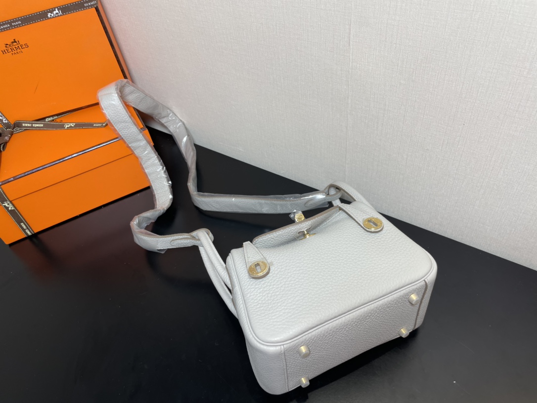 H**mes lindy 19-togo leather-19cm