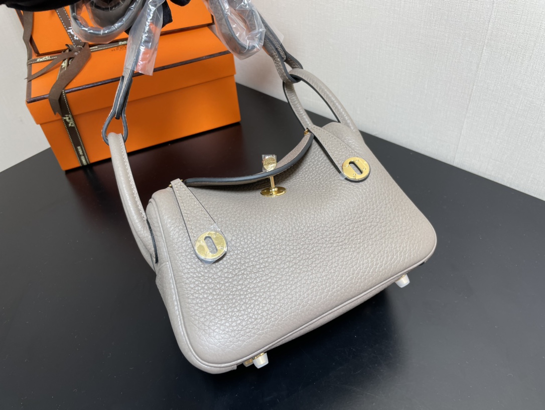 H**mes lindy 19-togo leather-19cm