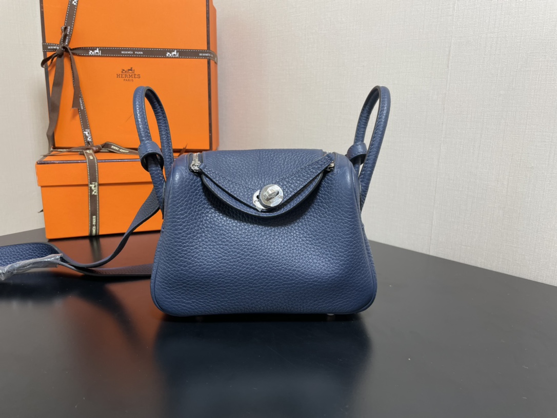 H**mes lindy 19-togo leather-19cm