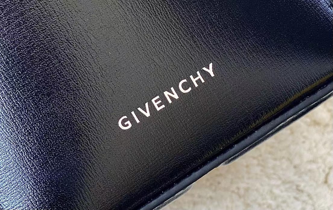 G1uenchy cutout bucket-16*11*11 cm