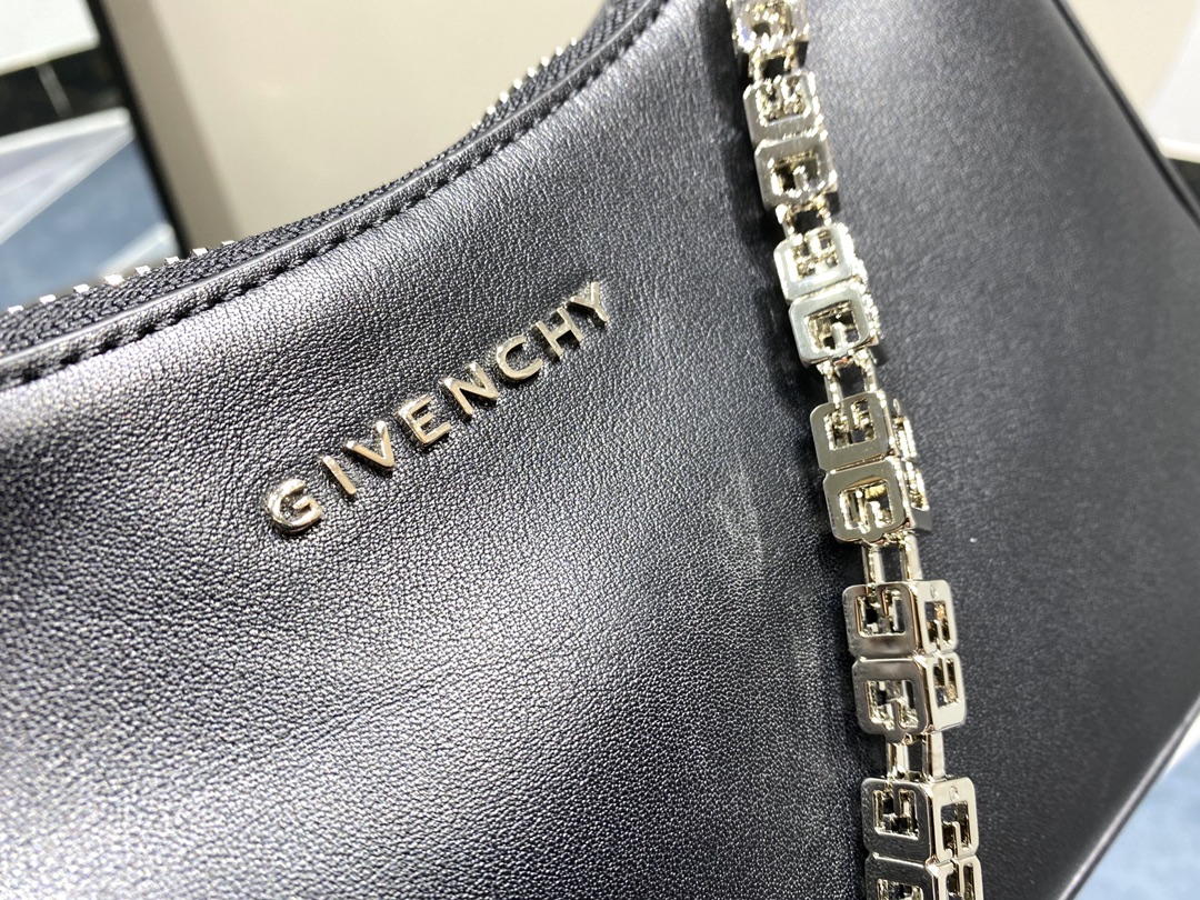 G1uenchy moon cut hobo-25x7x12cm