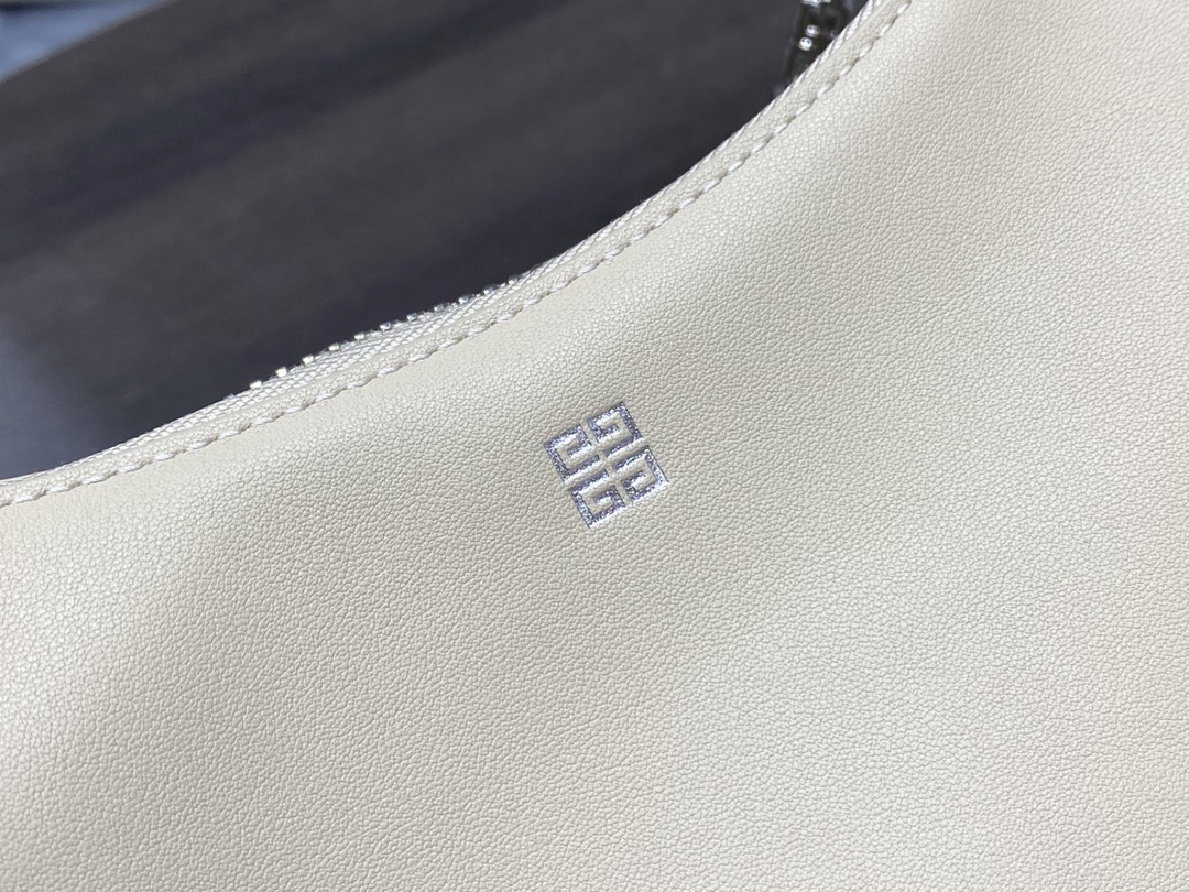 G1uenchy moon cut hobo-25x7x12cm