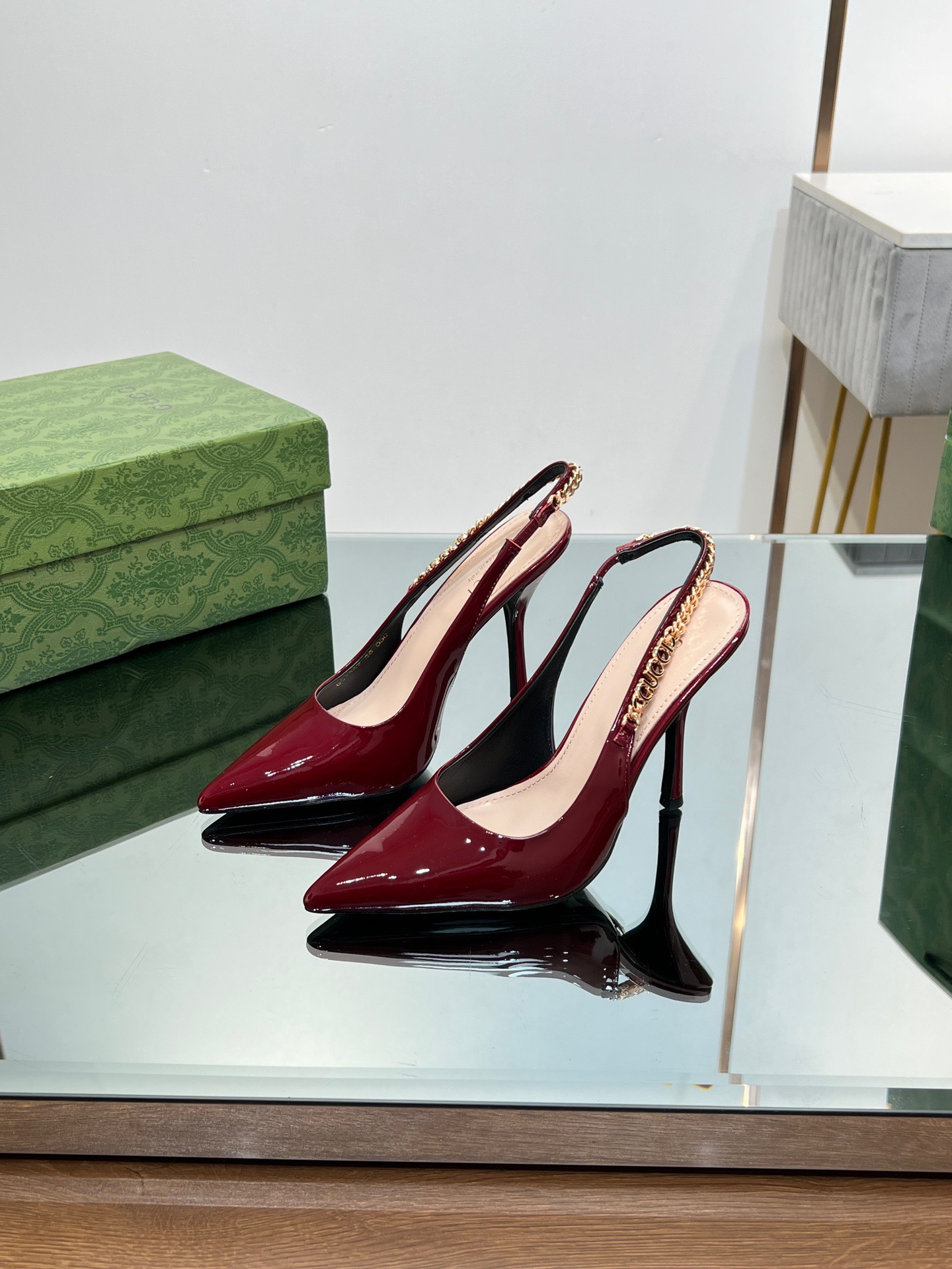 Gvc*1 heels-10.5cm