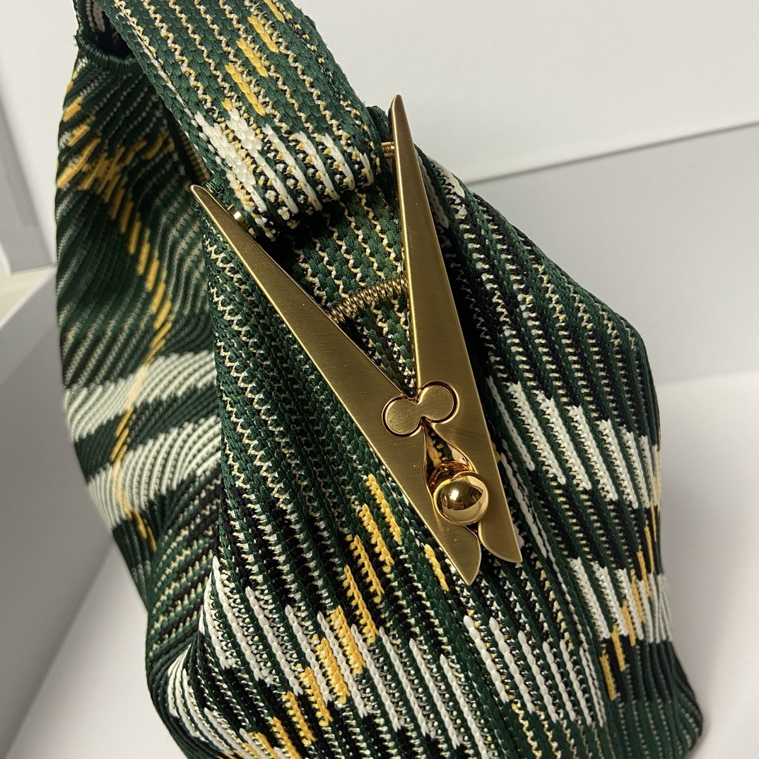 B**rry small check hobo bag-21.5*10.5*23cm