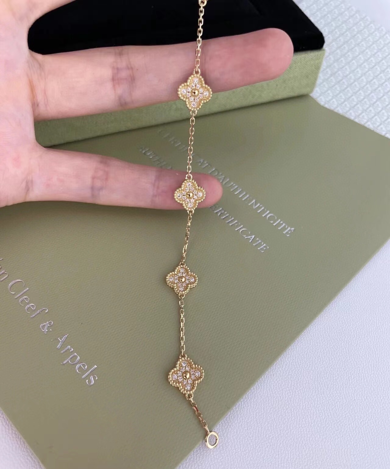 VCA Bracelet