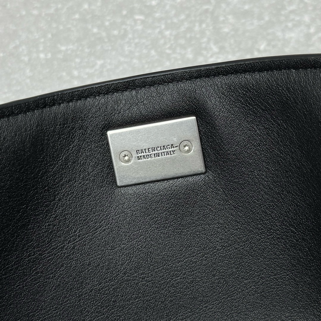 Balenciag Rodeo Handbags-39.8x29.9x12.9CM