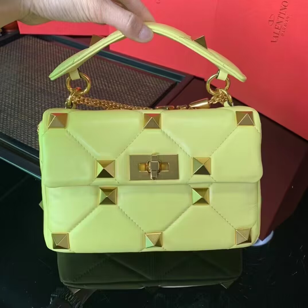 Valentin0 Garavani Roman Stud Size-25✖️16✖️10CM