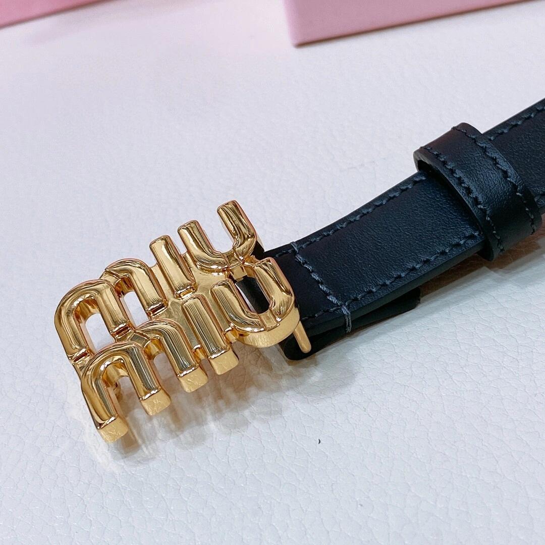 M1um1u belt