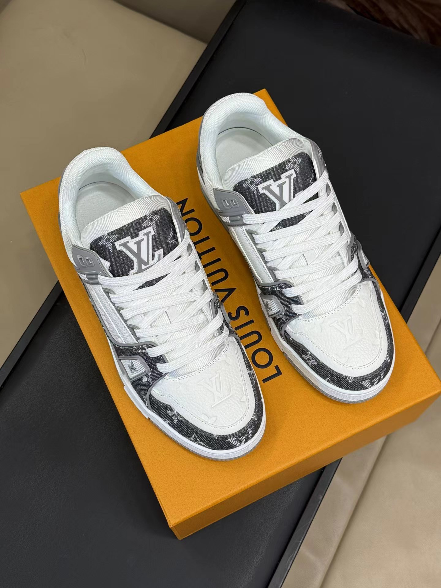 l0vis Vvtt0n trainer2(eu35-46)