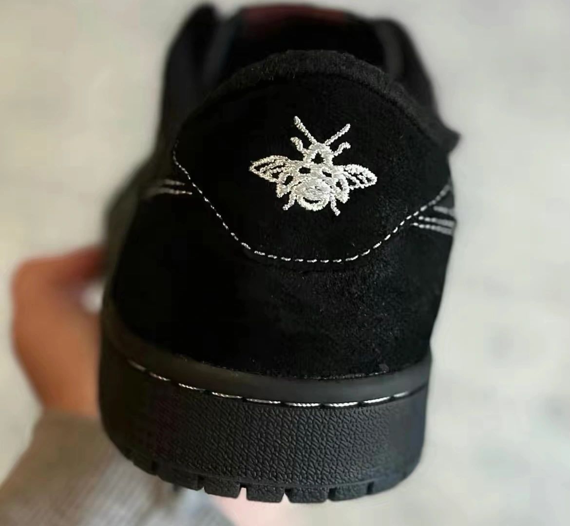 travis scott x air jordan 1 low og “black phanT0m” dm7866-001