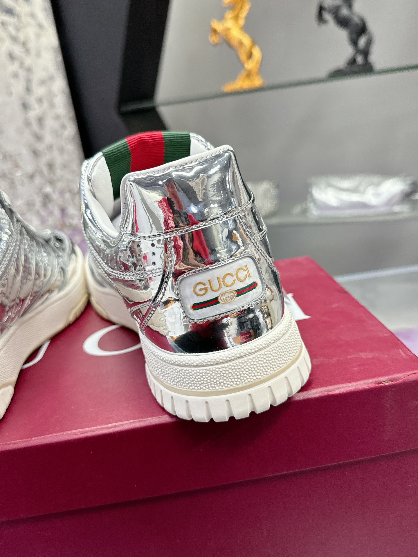 Gvc*1 re-websneakers