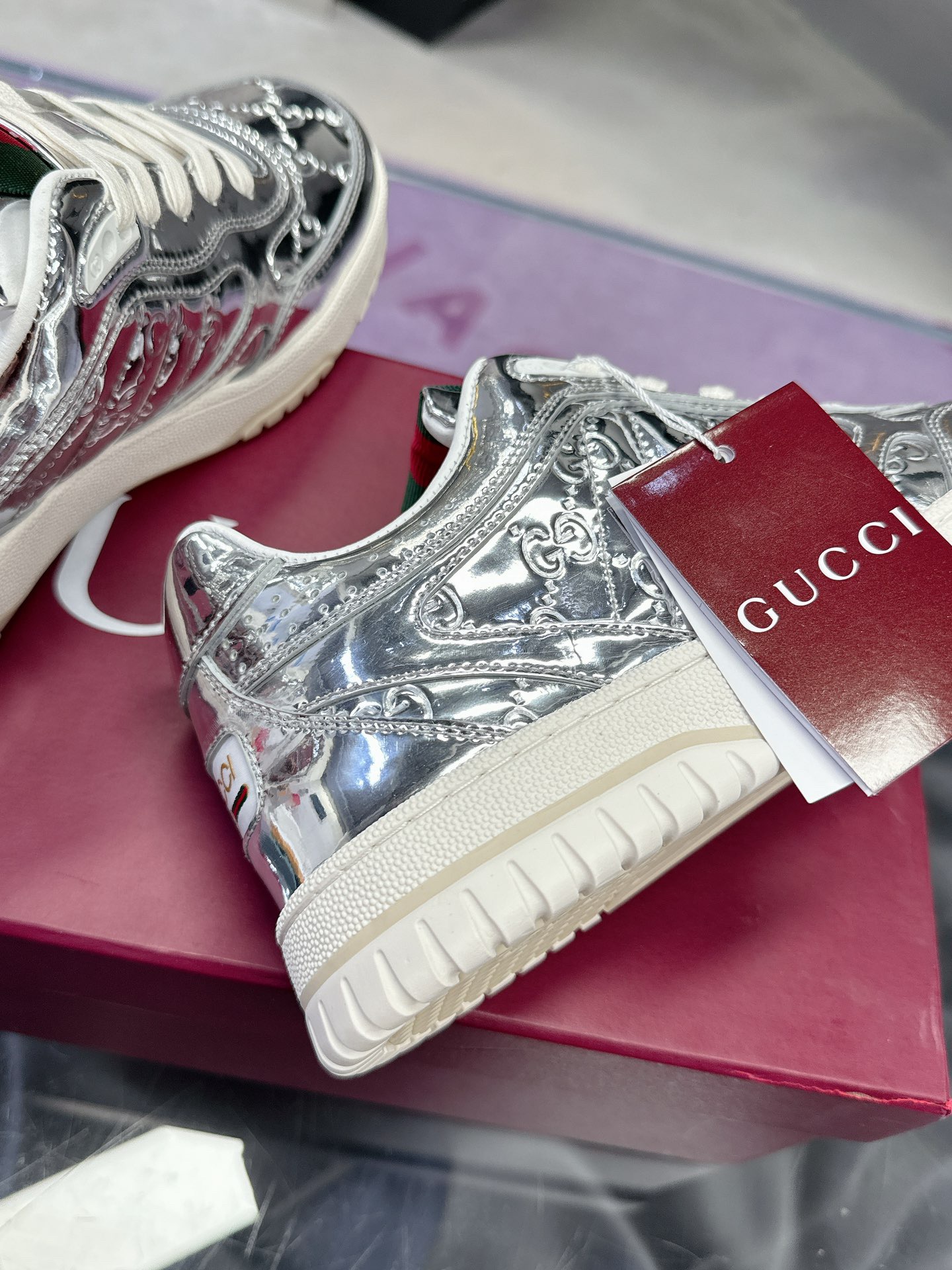 Gvc*1 re-websneakers