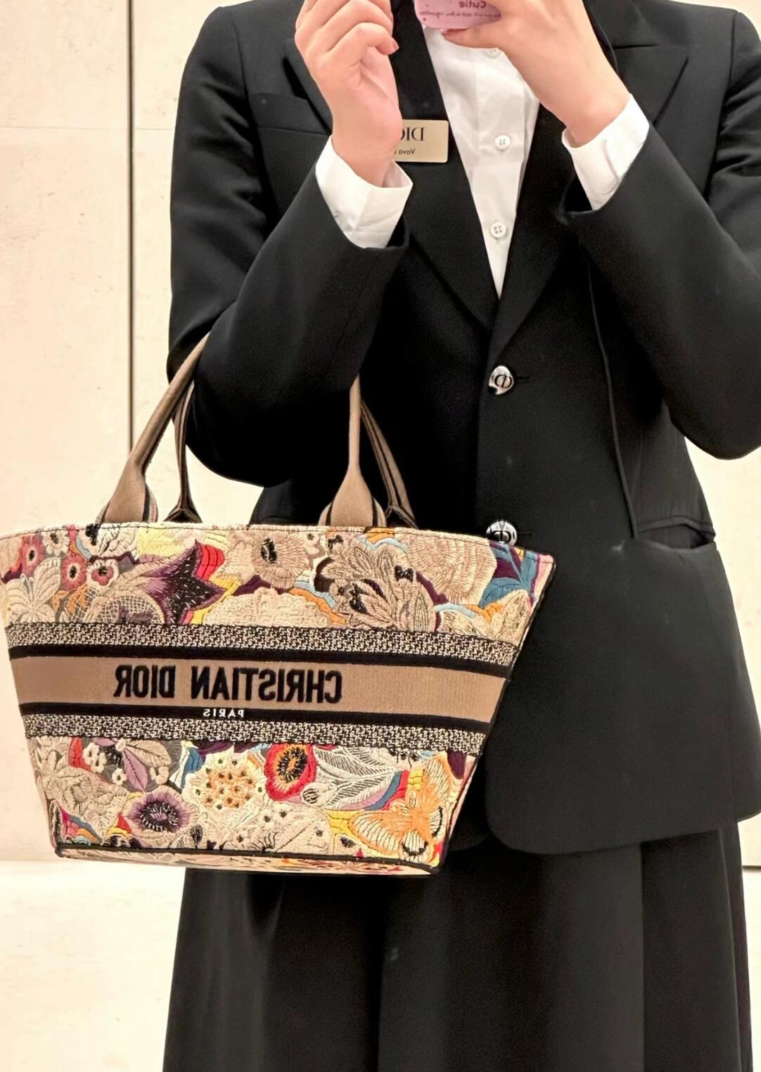 D*or tote bags-27 x 20 x 8cm