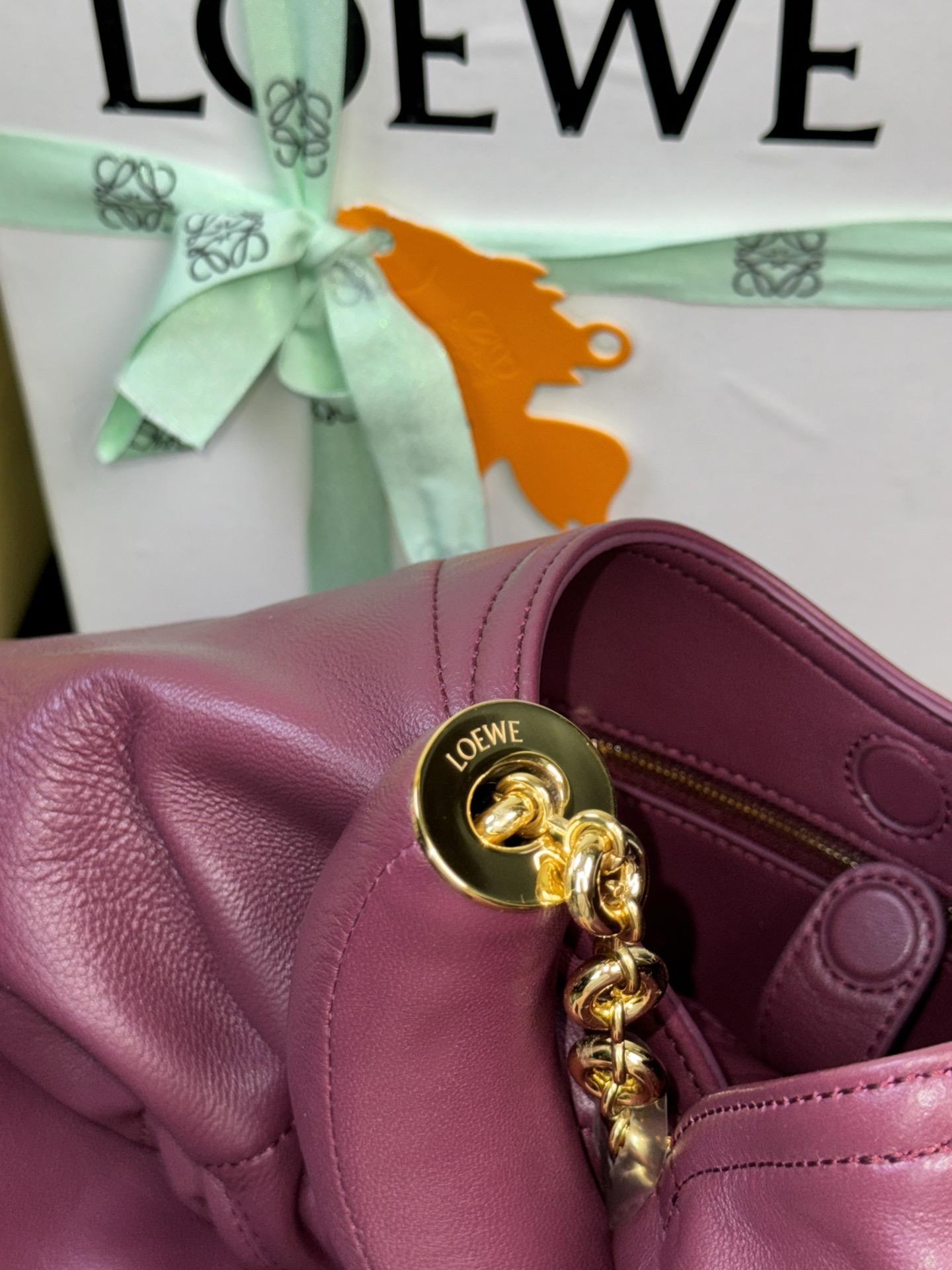Lowee Squeeze Bag-29*24*10.5CM