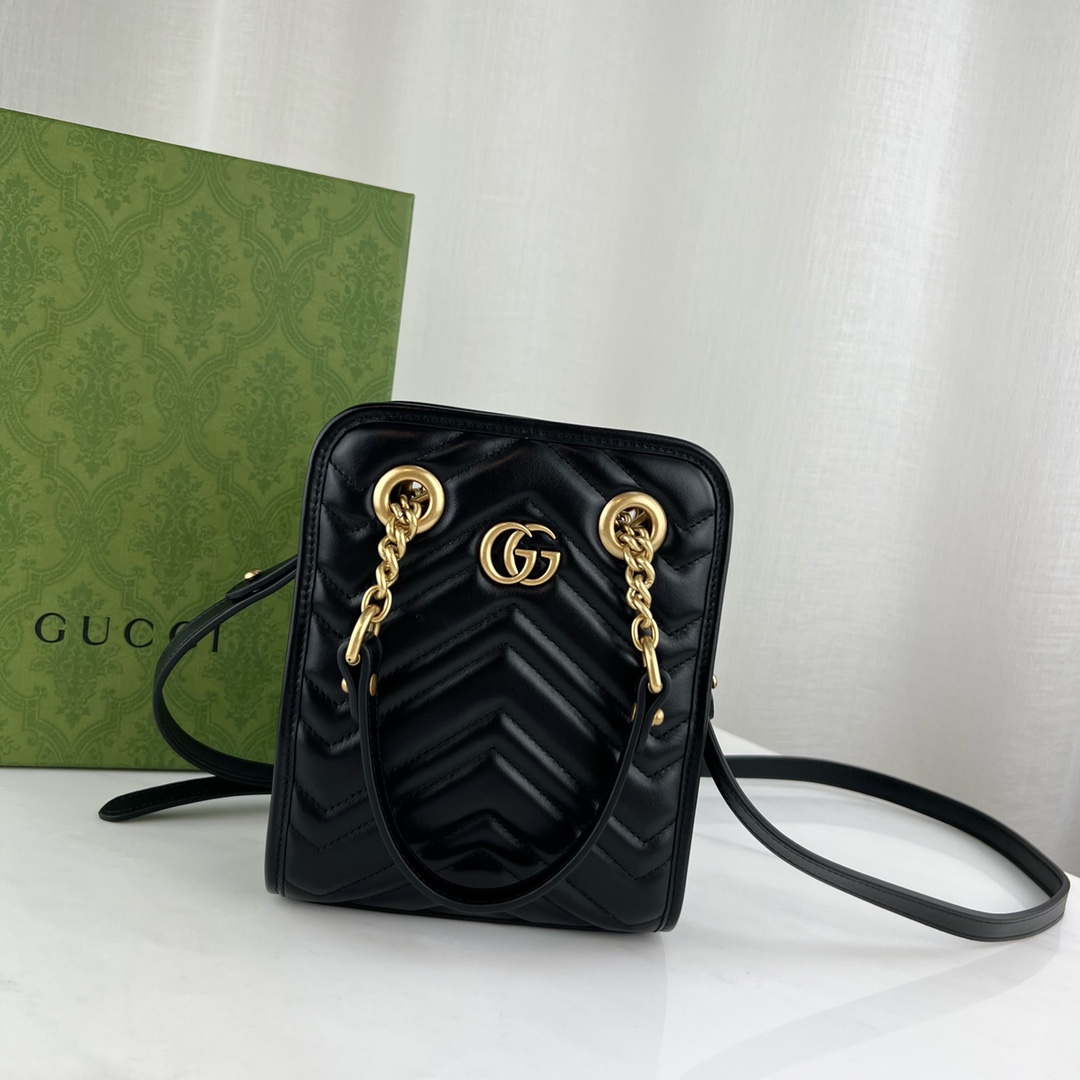 G*u*i marmont bag-16x19x7 cm