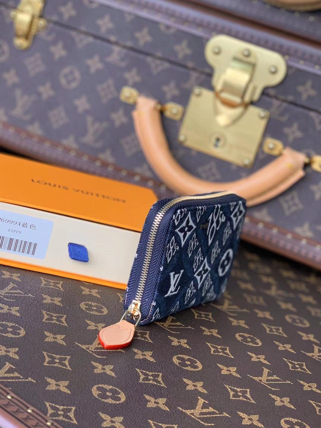 l0*is V*t0n since 1854 zippy wallet-11*8.5*12cm