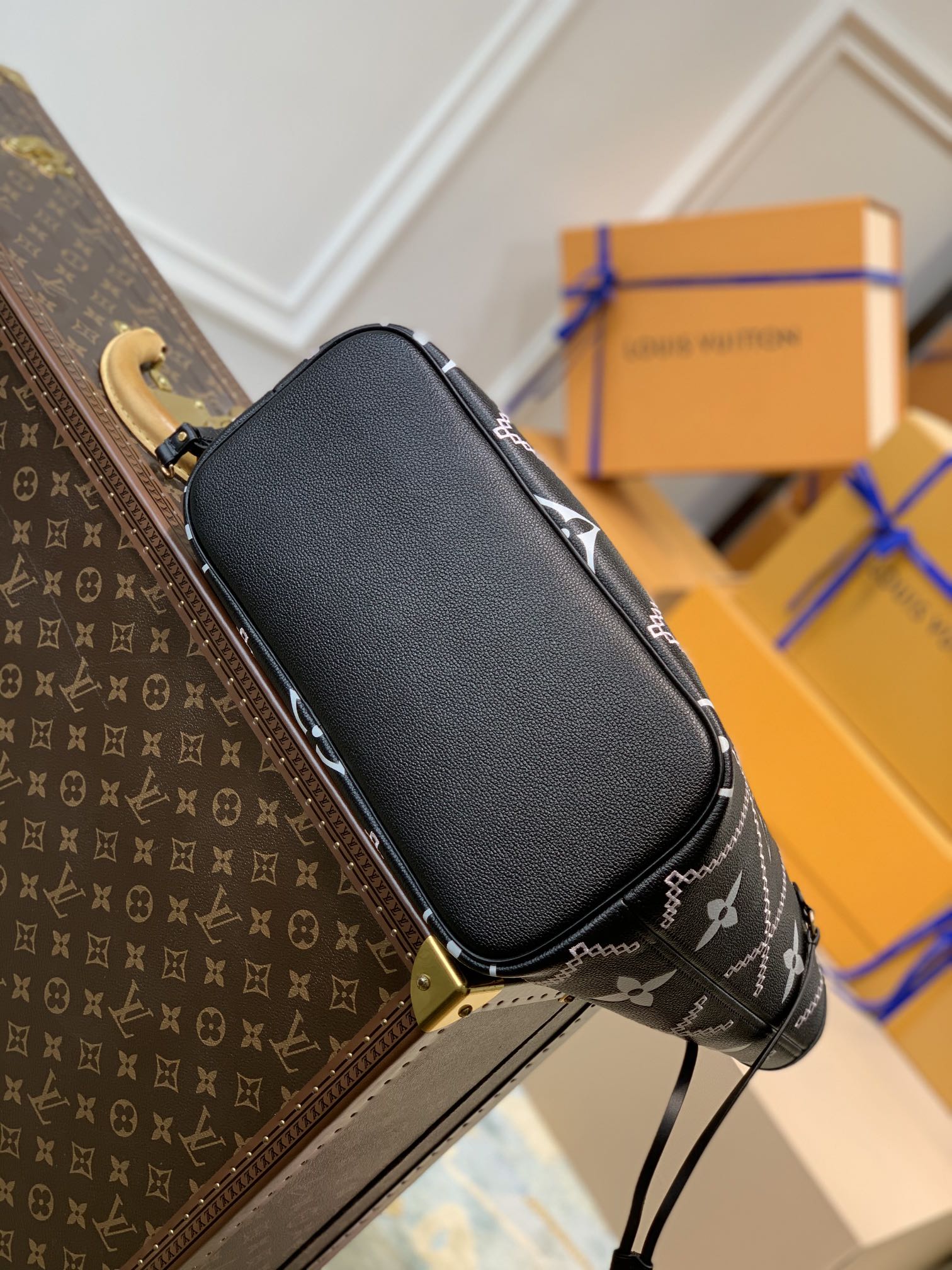 l0*is V*t0n neverfull wild at heart-32*29*17cm