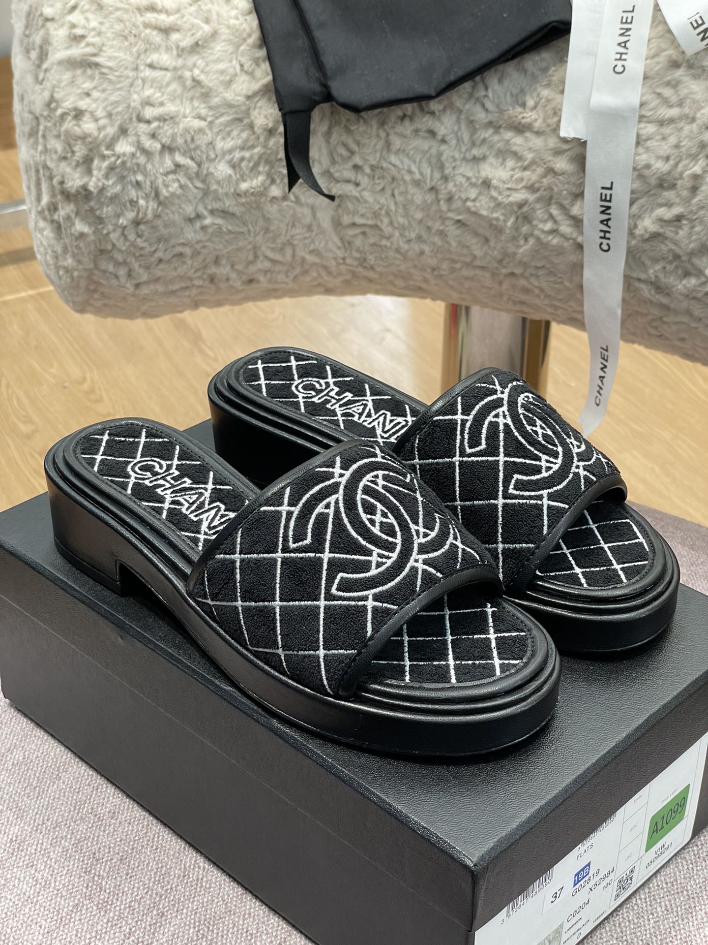 Ch@nel 2022ss Slides