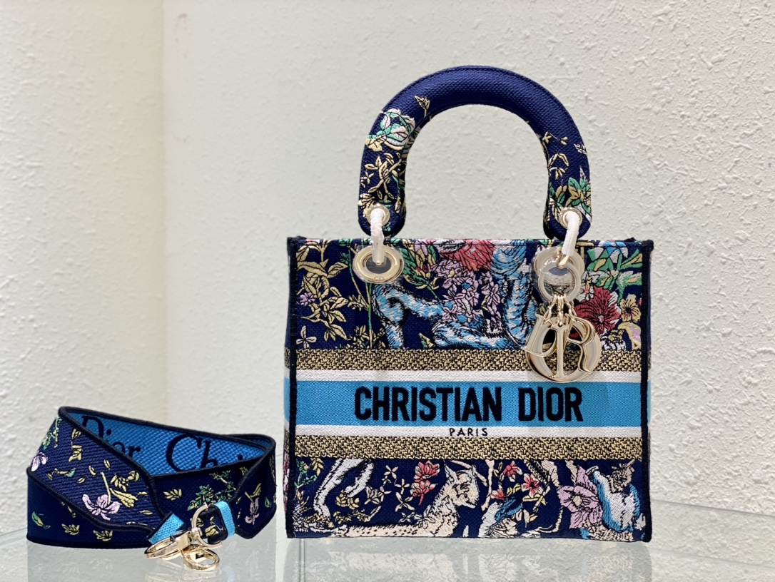 lady D*or handle bag-24cm