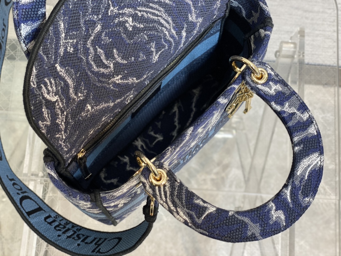 lady D*or handle bag-24cm