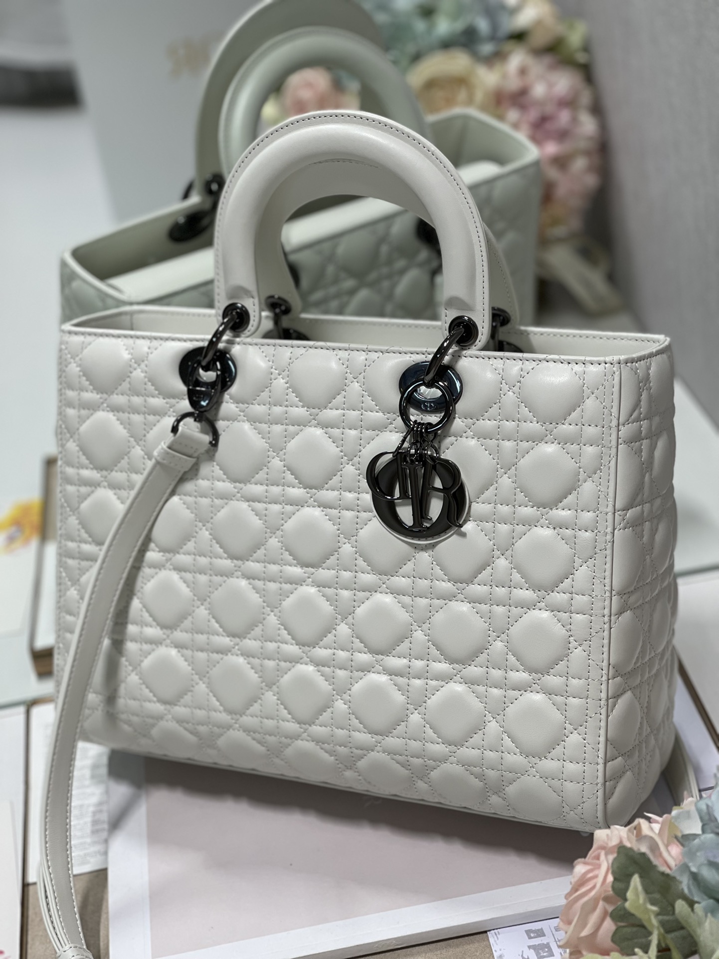 lady D*or handle bags
