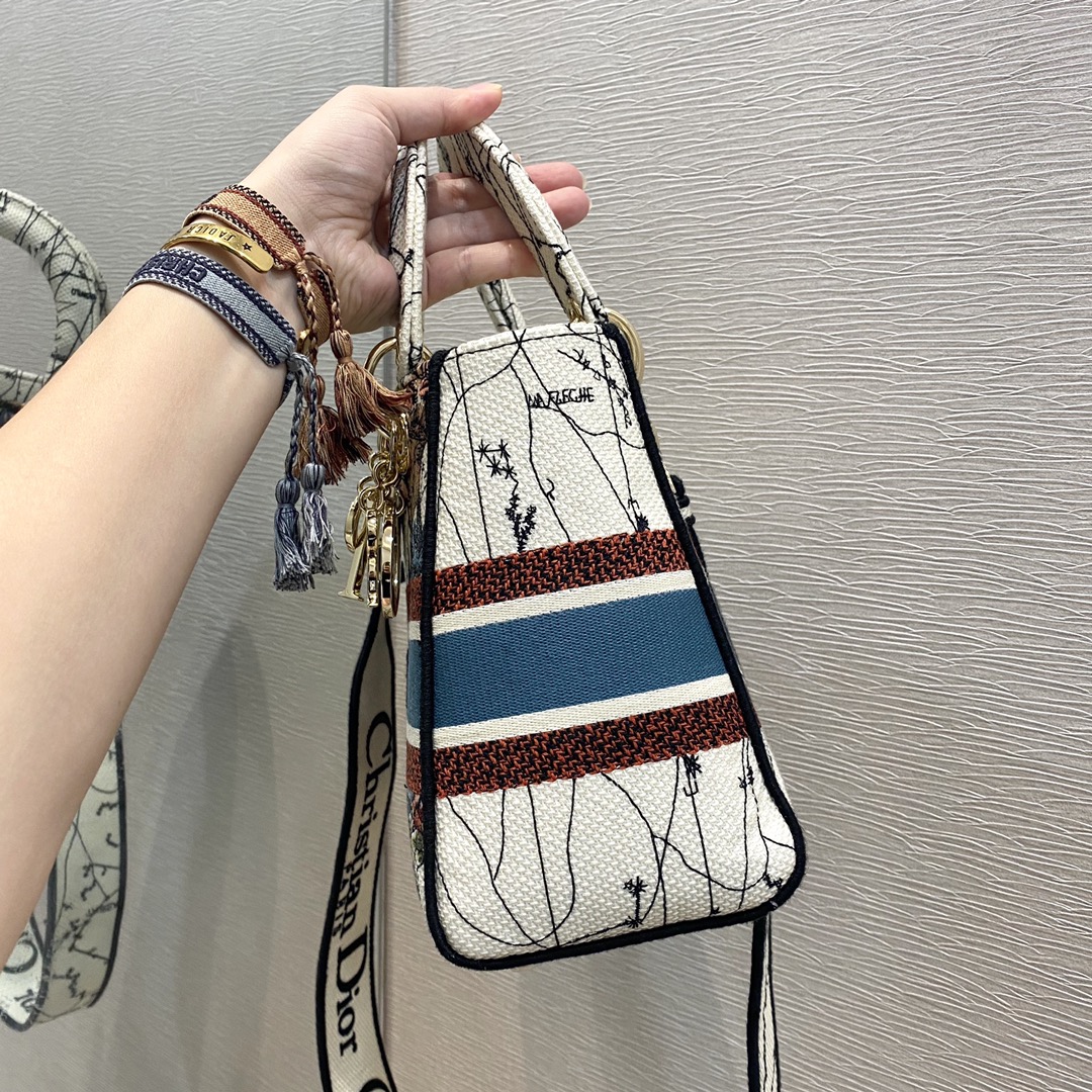 lady D*or handle bag-24cm