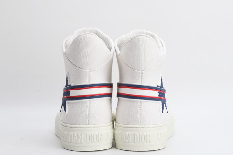 D*or high-top sneakers