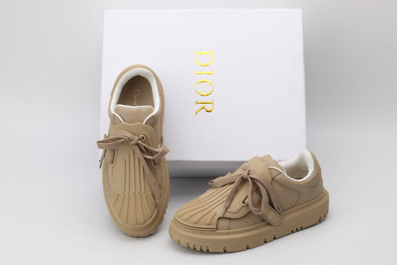 D*or sports sneakers
