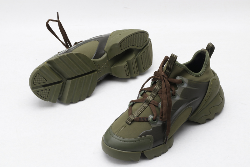 D*or sports sneakers