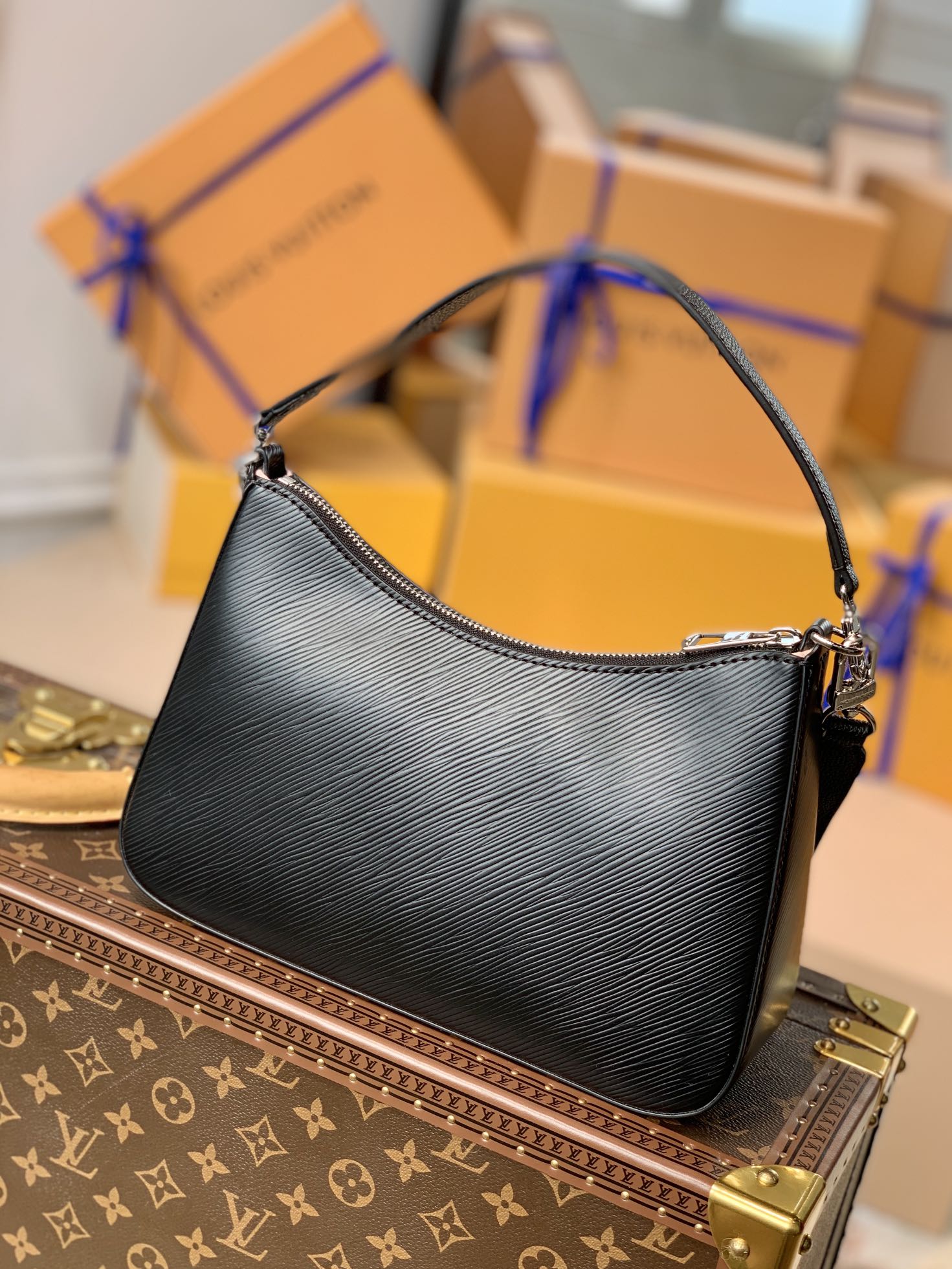 l0*is V*t0n marell handbags-m80689-25 x 15 x 8cm
