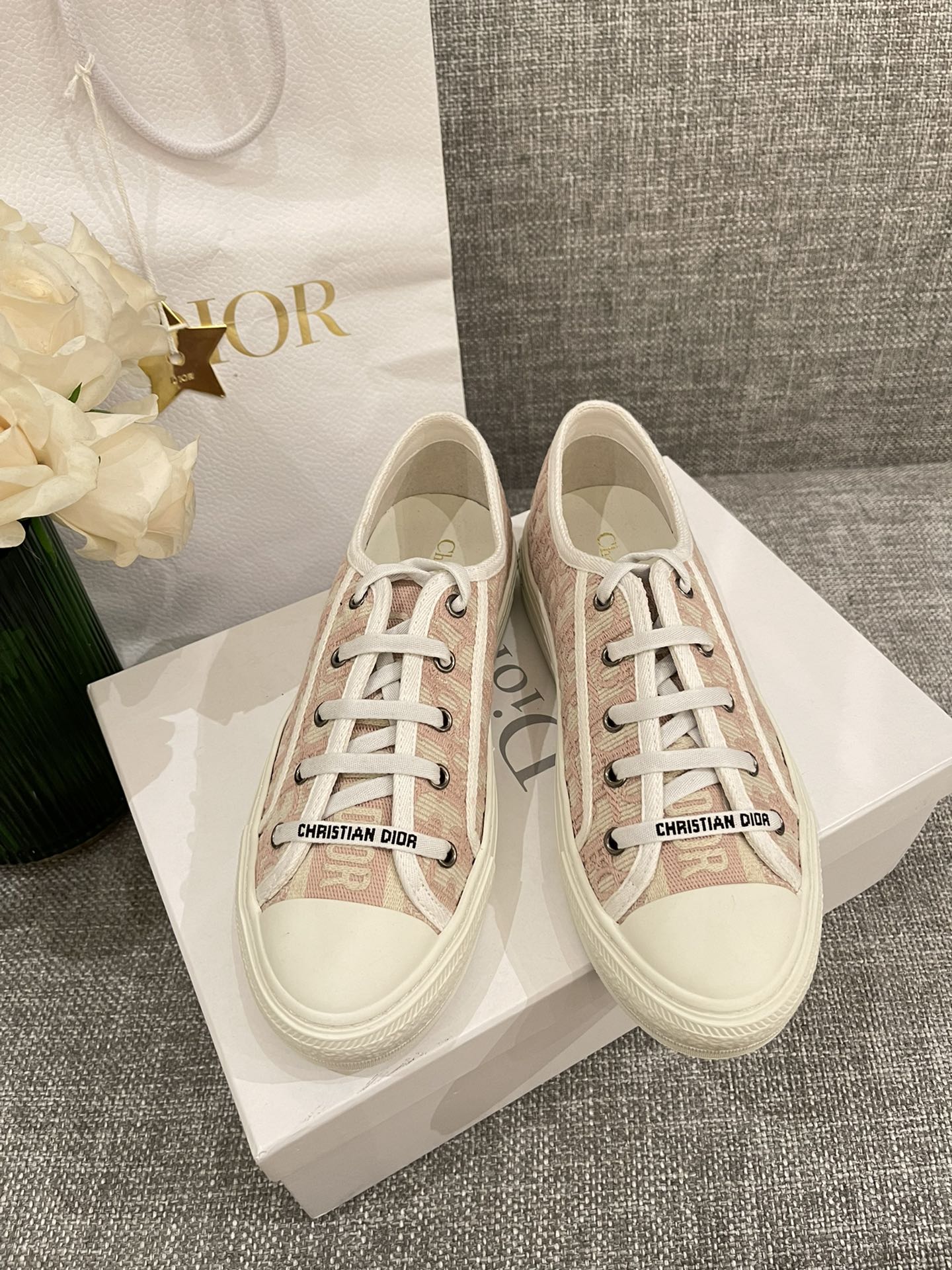 D*or sneakers