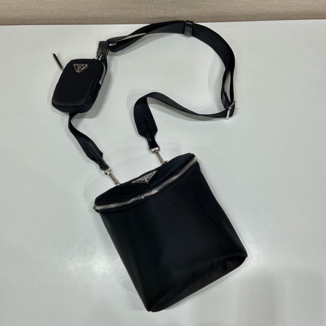 Pra*asaffiano 2vh147 handbags bag-21*15*15cm