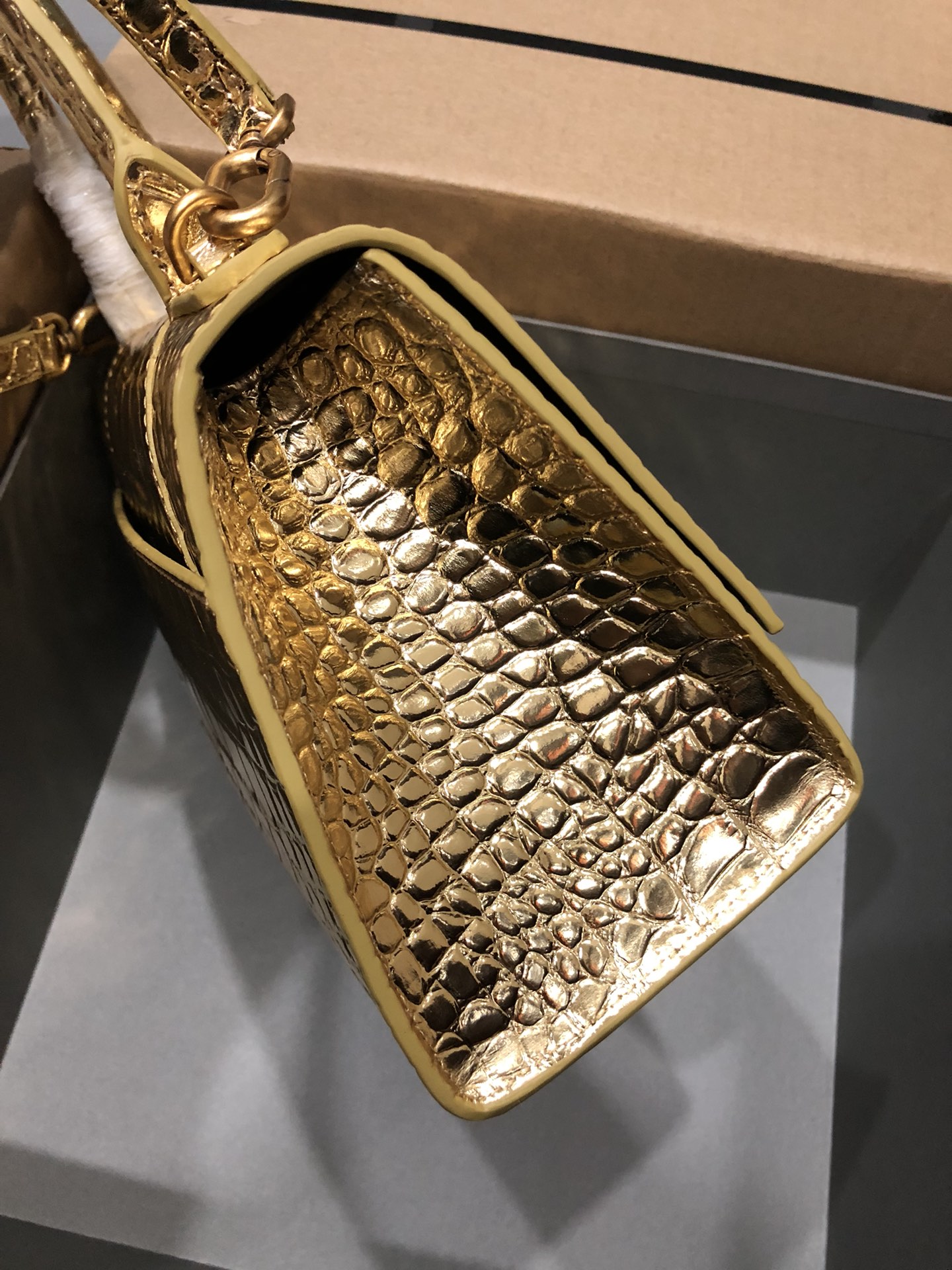 Ba*len*cia*ga hourglass bag-23x10x24cm