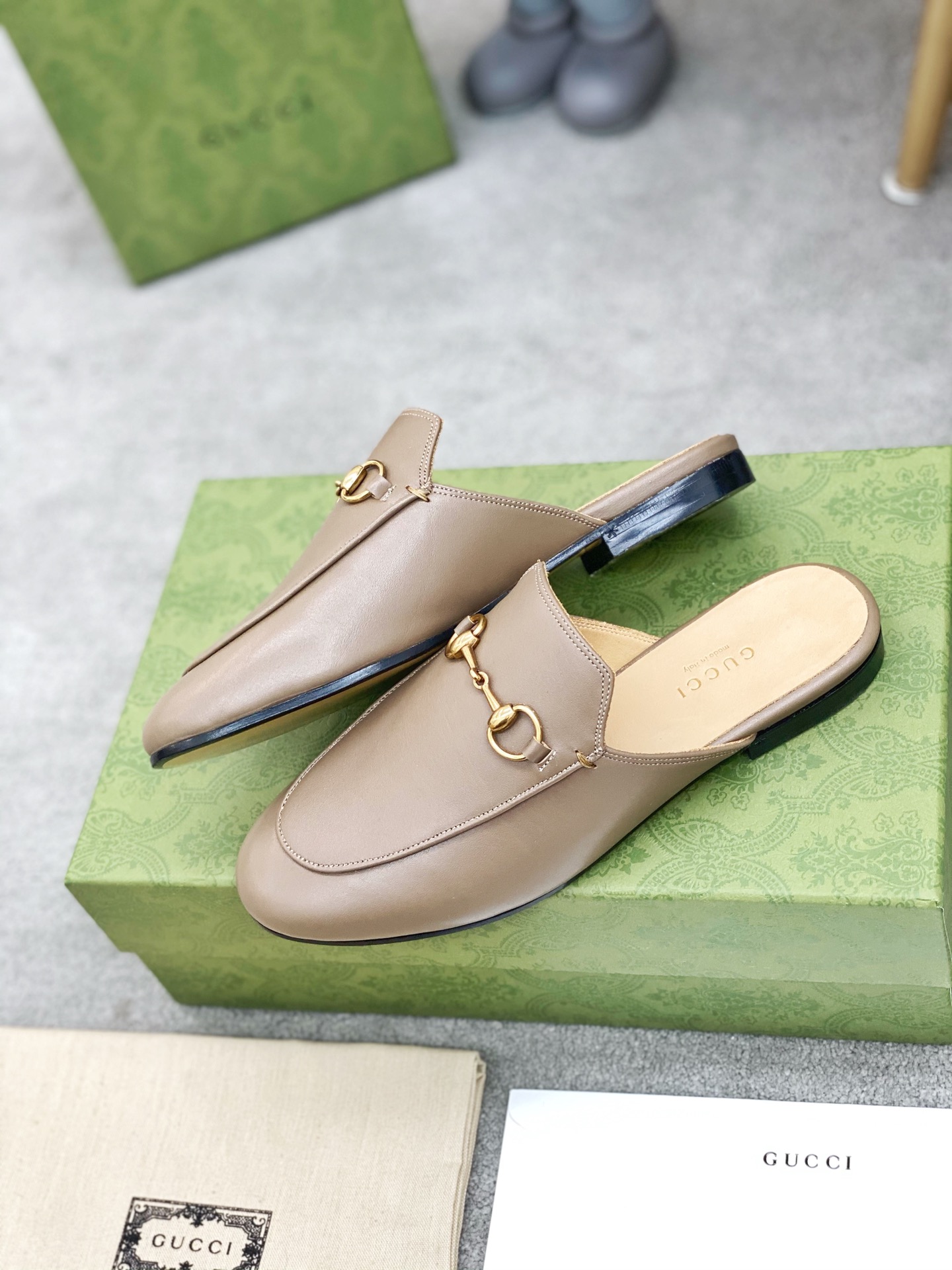 G*u*i loafers shoes