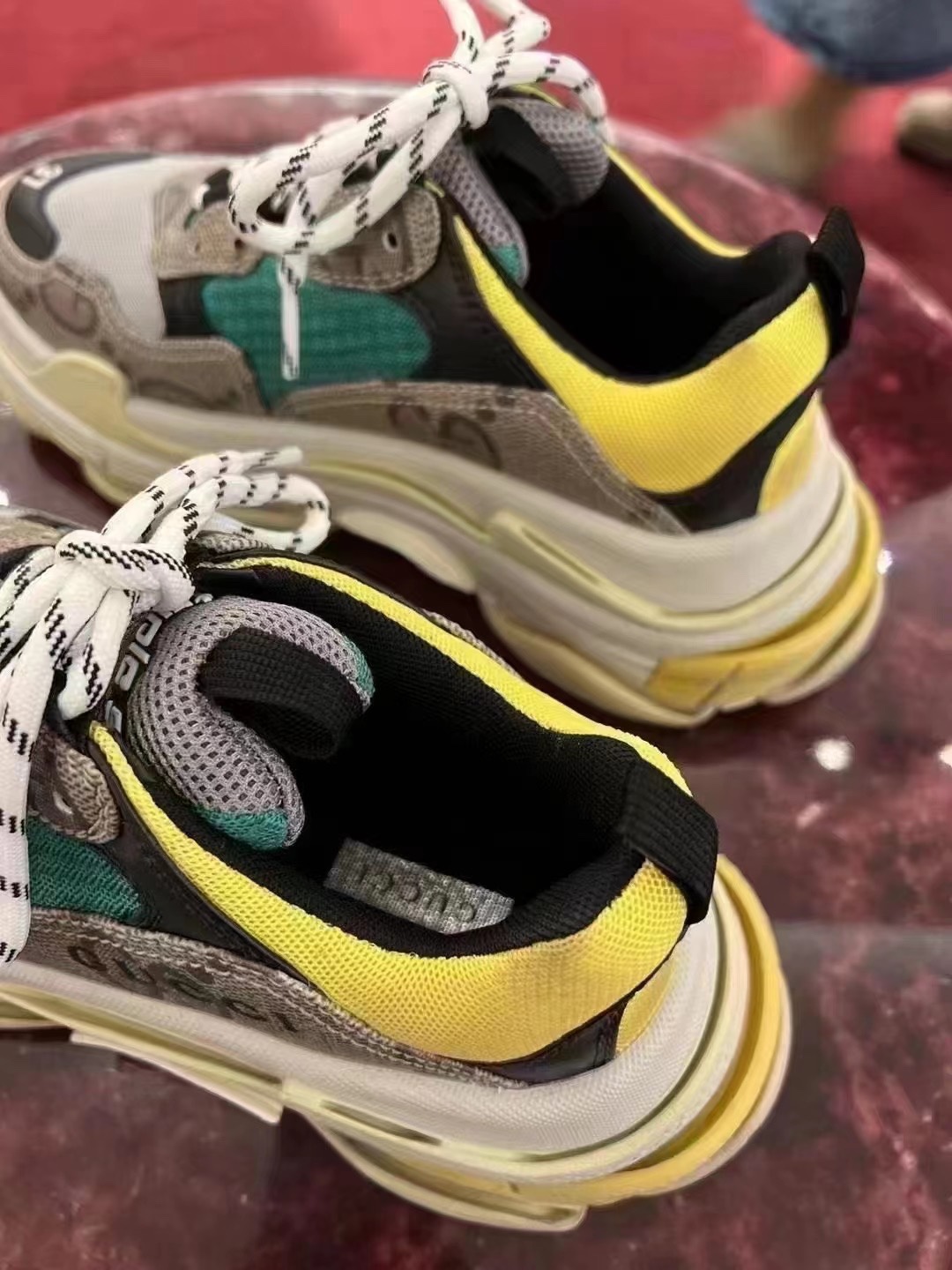 ba*len*cia*ga triple sneakers&G*u*i