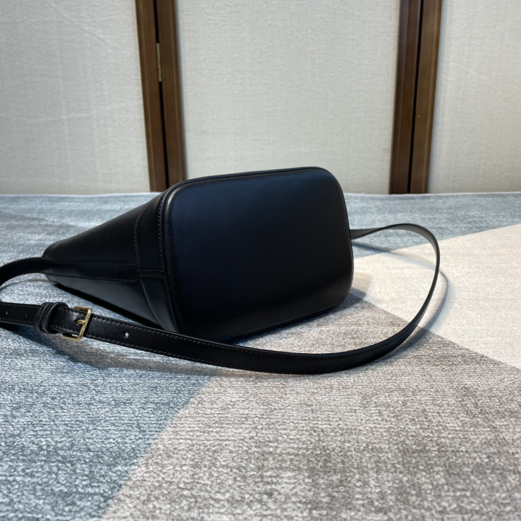 Ce**e cuir bucket-30×22×13cm