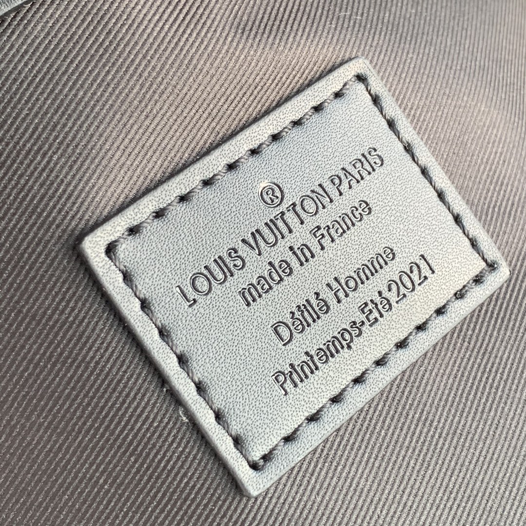 l0*is V*t0n keepall 50
