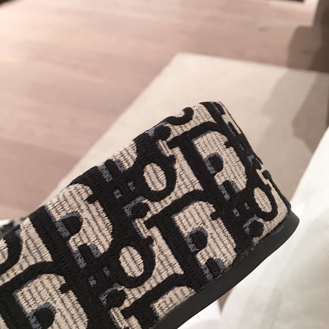 D*or slippers-5cm