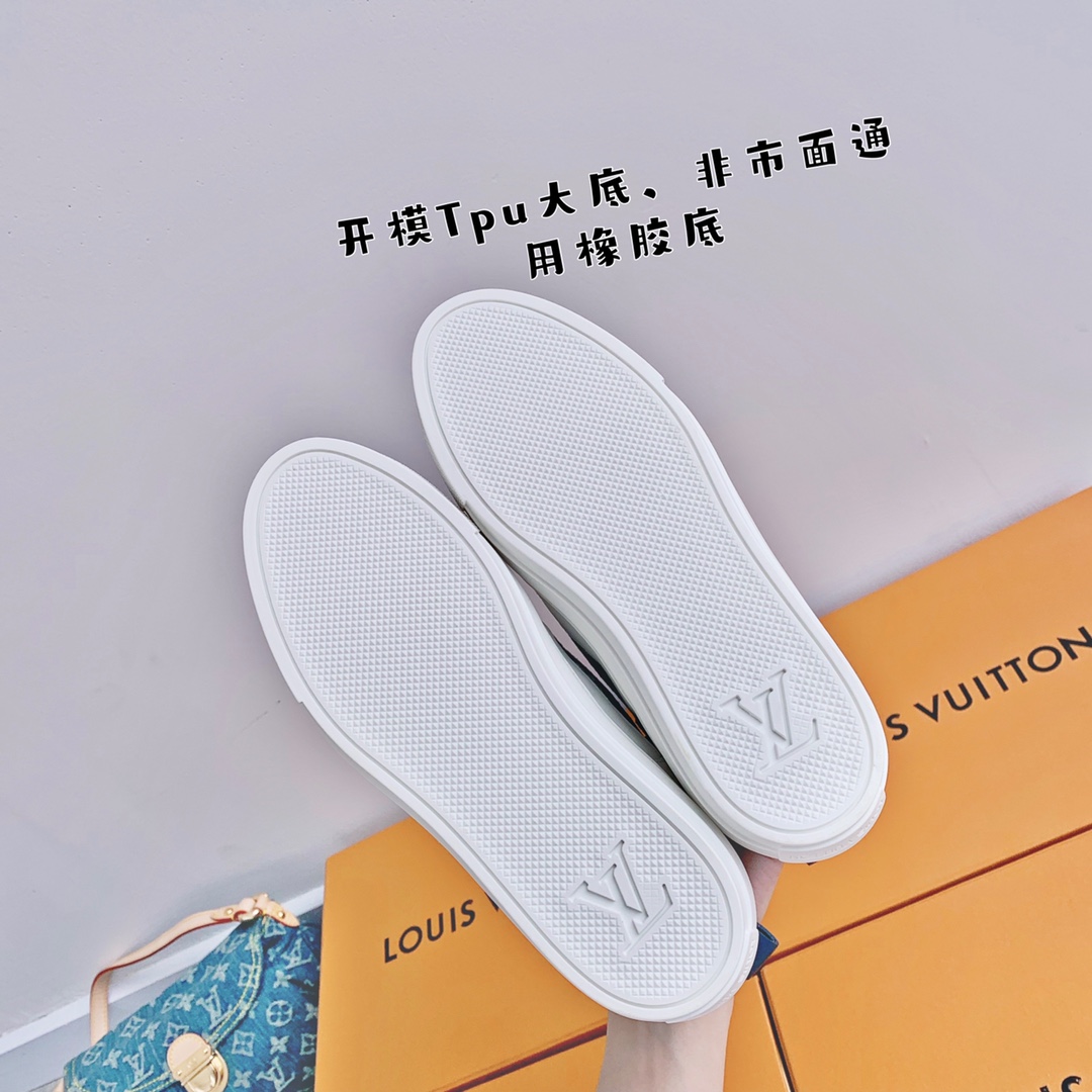 l0*is V*t0n sneakers