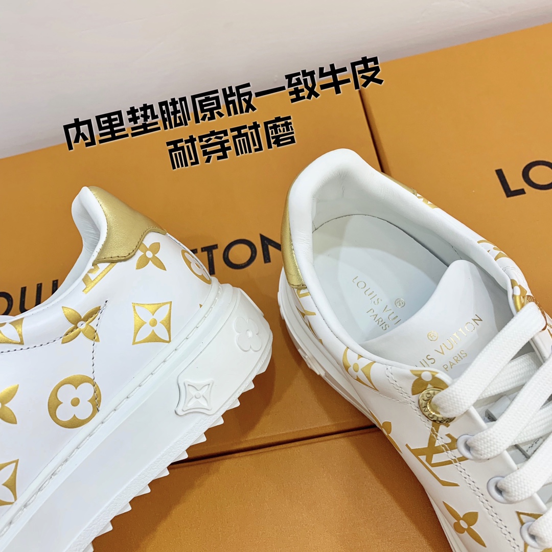 l0*is V*t0n low-top sneakers