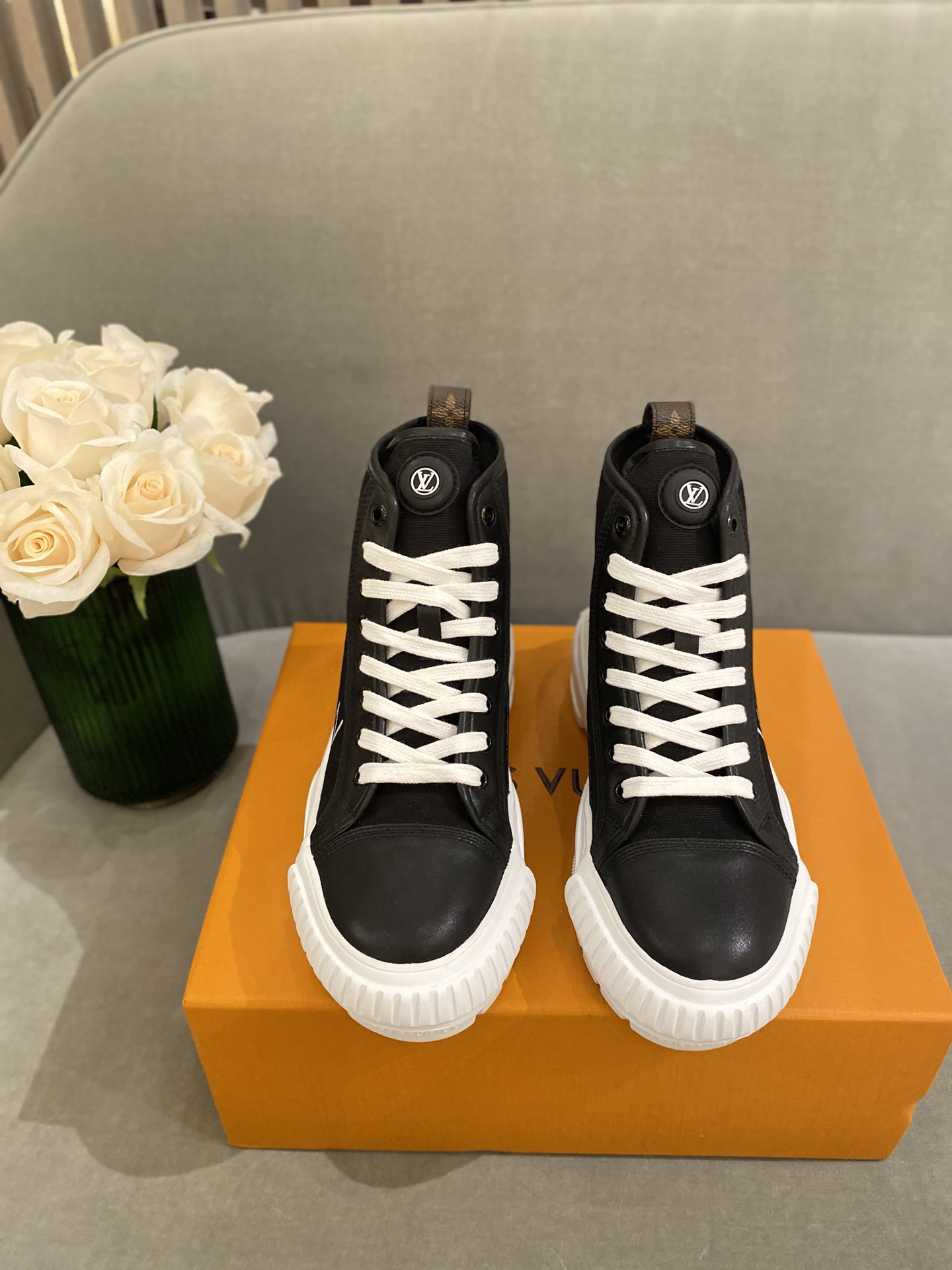 l0*is V*t0n sneakers(eu35-41)