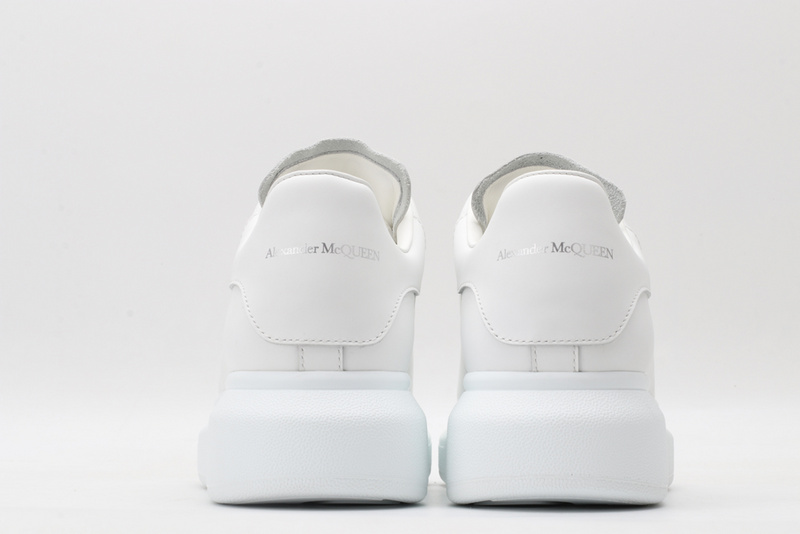 A1exa*der m*q*en sports shoes