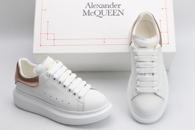 A1exa*der m*q*en sports shoes