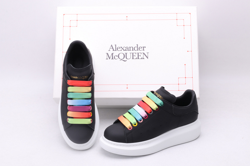 A1exa*der m*q*en sports shoes