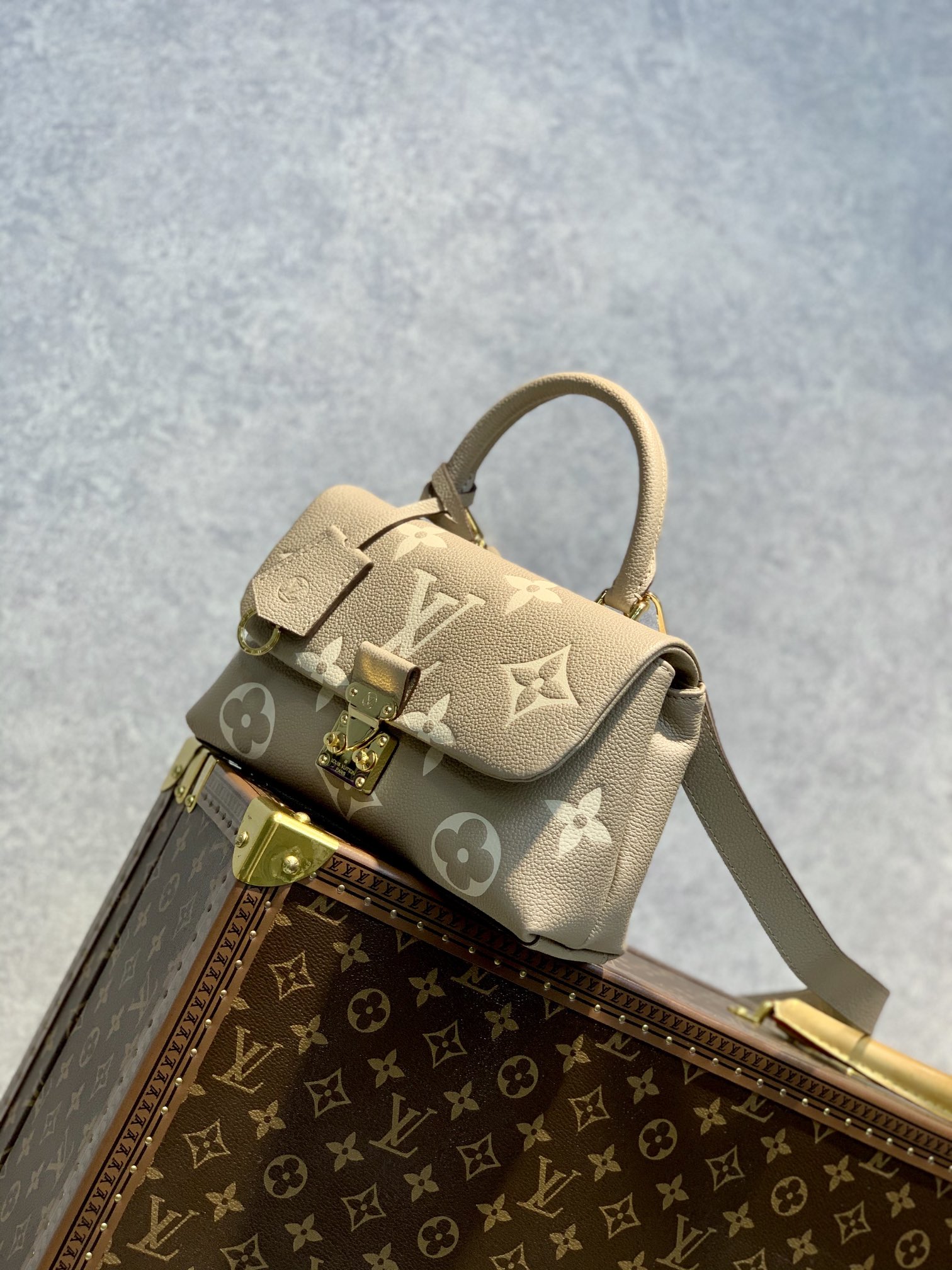 l0*is V*t0n madeleine bb handbag-24*17*8.5cm